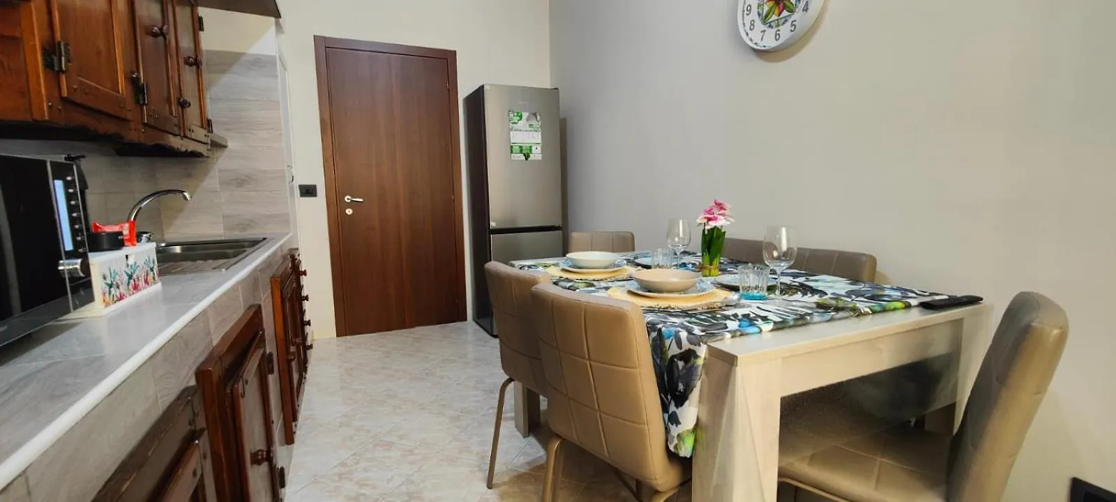 Serenity Summer Cottage Syracuse 0*,  Italie