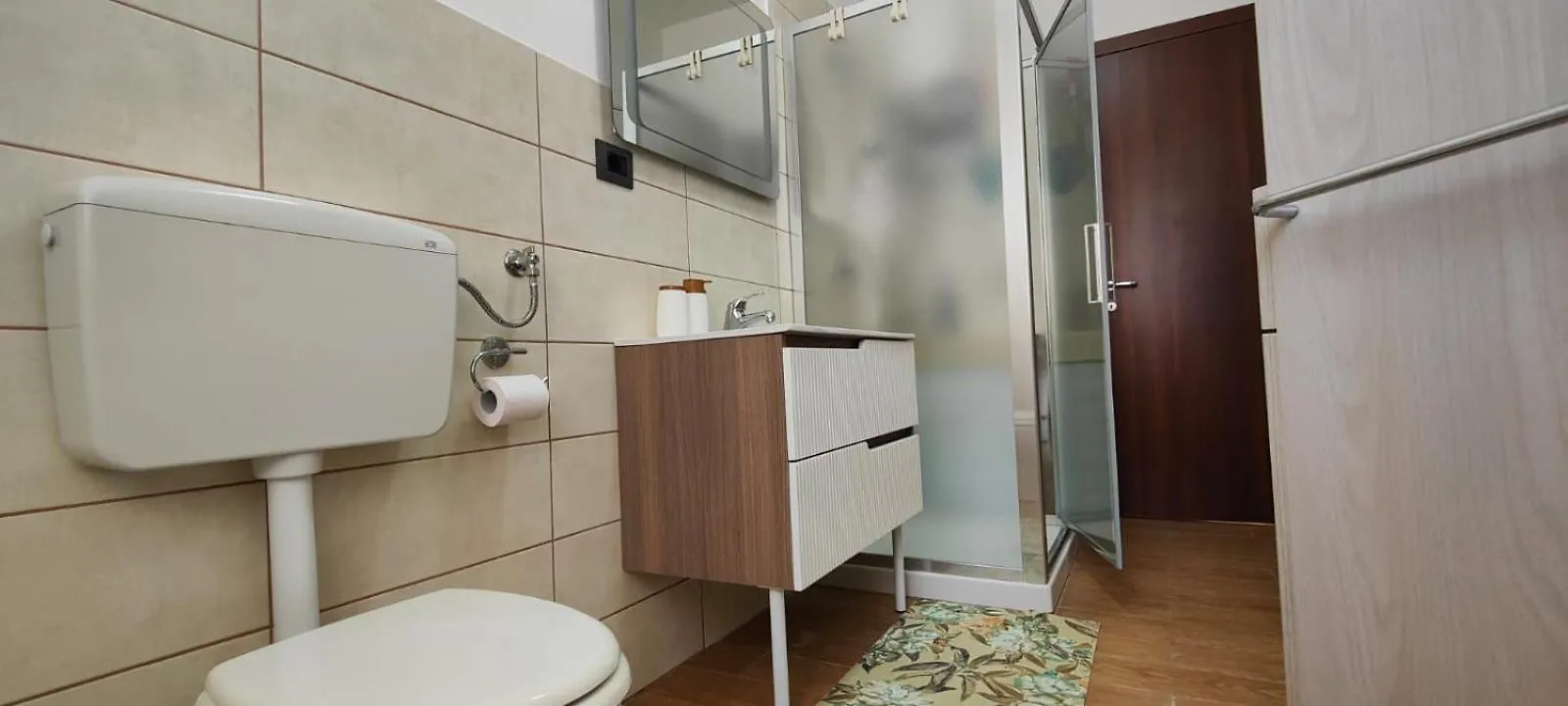 Serenity Summer Cottage Syracuse Appartement